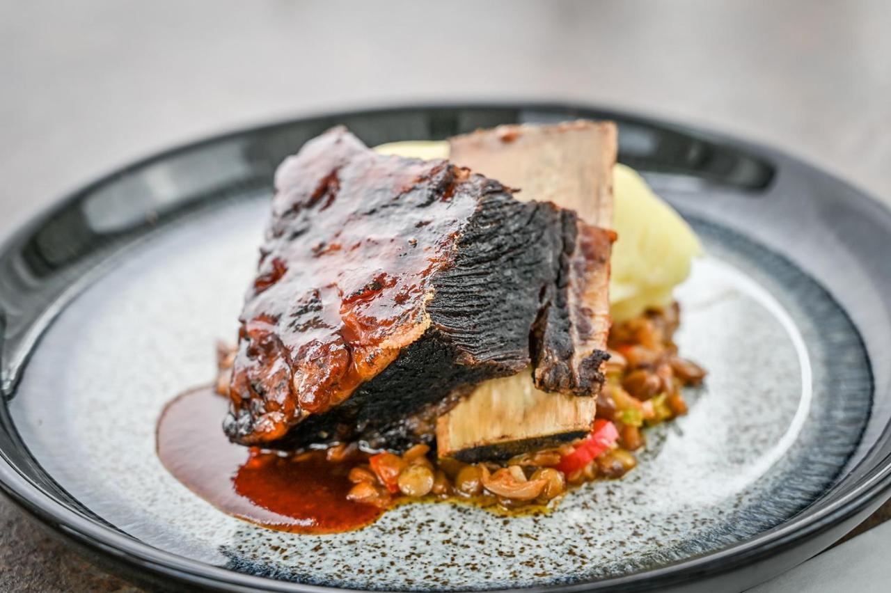 Portbyhan Hotel 루 외부 사진
