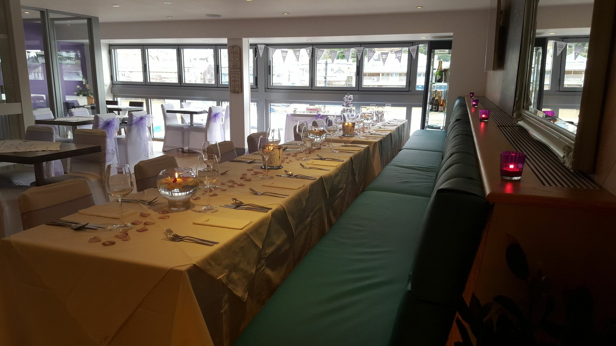 Portbyhan Hotel 루 외부 사진